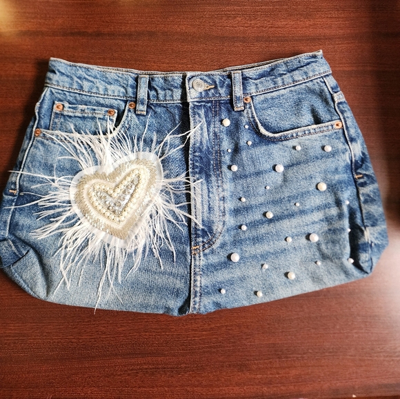 Embellished Denim Crossbody Bag Handcrafted Upcycled Accessory - Picture 5 of 5